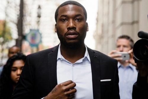 Meek Mills mother asks district attorney to help her son