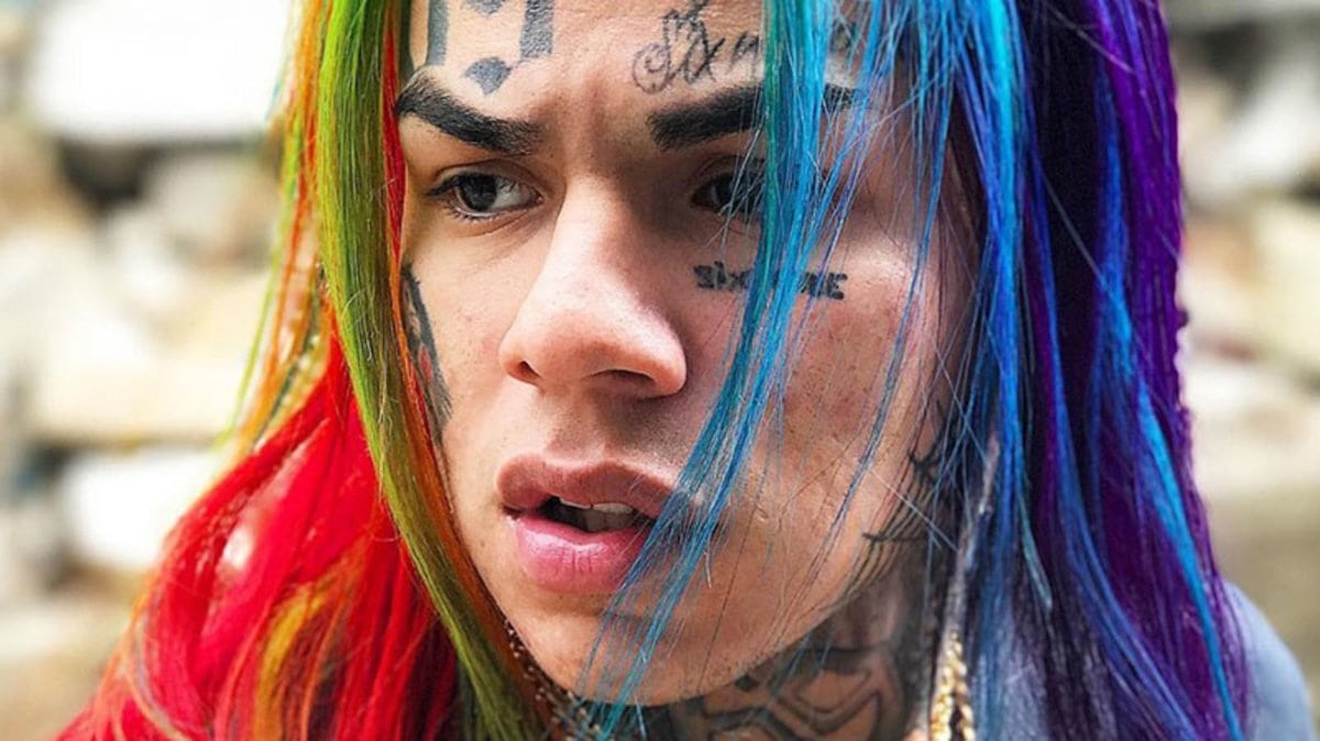 Tekashi 6ix9ine Hospitalized After Being Pistol-Whipped And Kidnapped