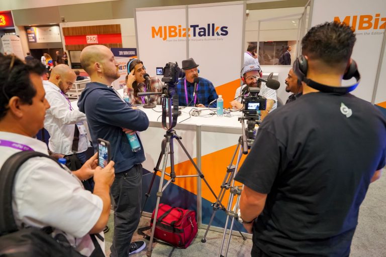 Grow Your Cannabis Industry Network At MJBizCon 2019 Ft. Marc Randolph Founding CEO of Netflix