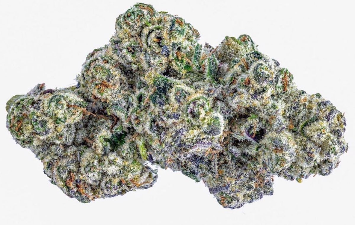 Top-Shelf Cannabis: How To Tell If You've Been Buying Mids For Years