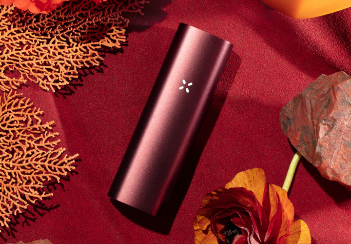 PAX 3 Vaporizer Review: Cloudy & Compact - The Vape Critic