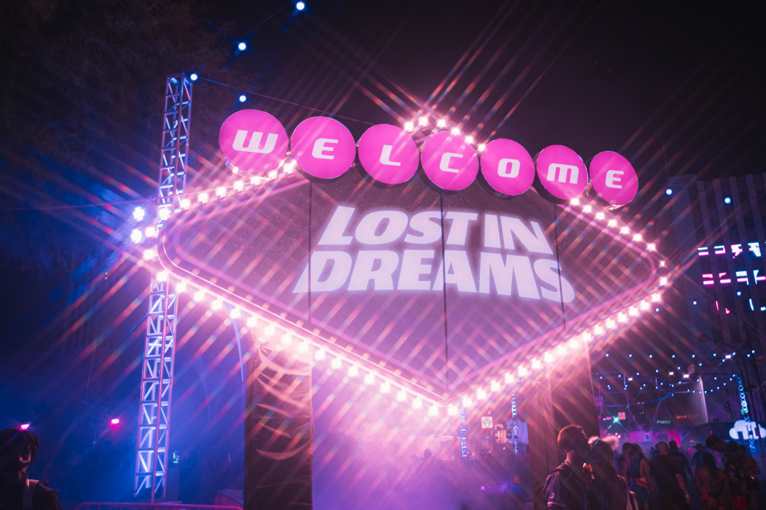 Insomniac's First Lost In Dreams Festival Turned Las Vegas Into A Melodic Dreamscape Feat Seven Lions, Elephante, Dabin, and More