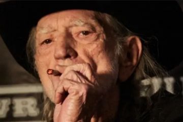 10 Non-Rap Musicians With Cannabis Lines