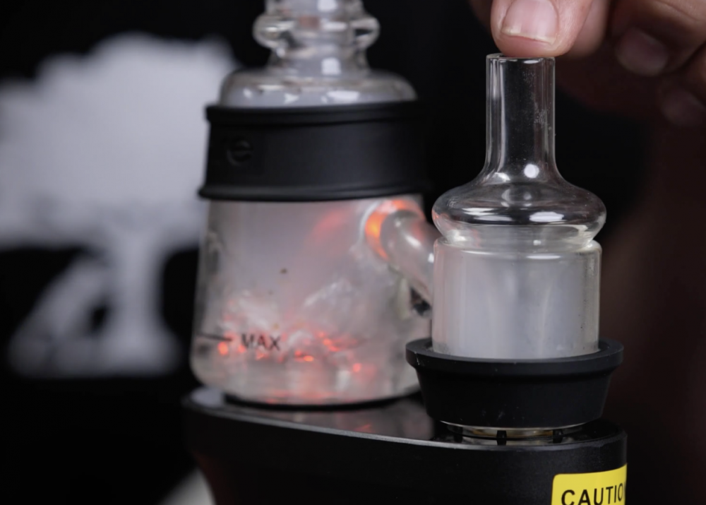 Dope as Yola Approves Ispire's Impressive Portable Dab Rig, daab™