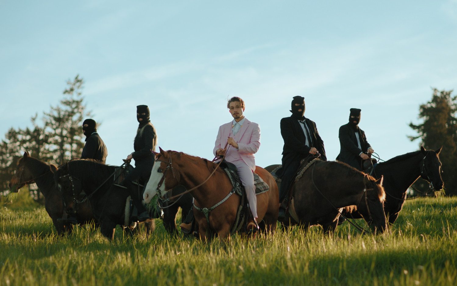 BBNO Newest Release "sophisticated" Features Slick Production And