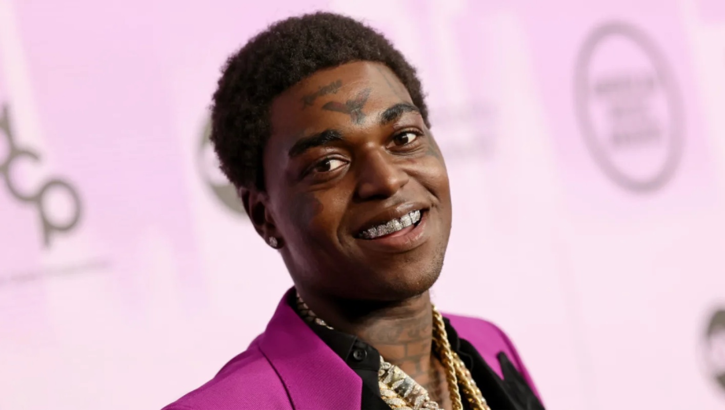 Kodak Black pistolz and pearlz